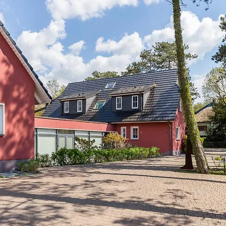 Apartment Strandleben 10 - Louis Douzette